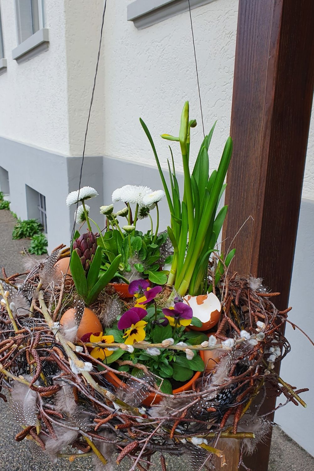 DIY Anleitung für eine exklusive Osterdekoration für draussen zum