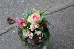 Blumenstrauss rosa (ausgeliefert in Mirchel am 16. oktober 2015)