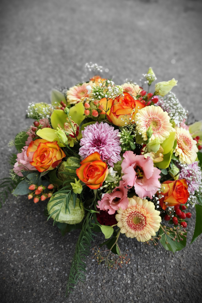 Floristik Anleitung, Blumengesteck selber machen - Blumen Flora-Line