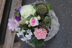 Blumengesteck rosa weiss (ausgeliefert am 19. Juni 2015 in Münsingen)
