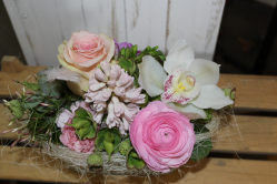 Blumengesteck rosa weiss ( ausgeliefert in Konolfingen am 2. März 2016)