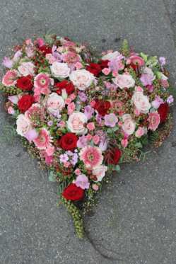 Blumenherz-rosa-rot-Blumen-Traum-Dekoration.png