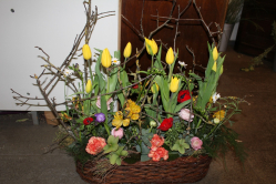 Blumenkorb frühlingshaft (ausgeliefert in Oberdiessbach am 25. April 2013)