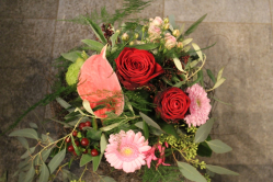 Blumenstrauss rosa rot (ausgeliefert in Konolfingen am 9. Dezember 2015)