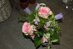 Blumenstrauss rosa (ausgeliefert in Biglen am 20. August 2013