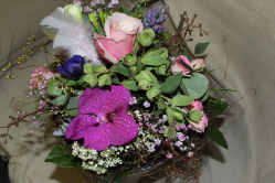 Blumenstrauss rosa (ausgeliefert in Bowil am 10. Februar 2016)