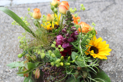 Blumenstrauss leuchtende Farben (ausgeliefert in Freimettingen am 18. Juni 2016)