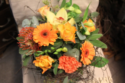 Blumenstrauss gelb orange (ausgeliefert in Grosshöchstetten am 3. Januar 2015)