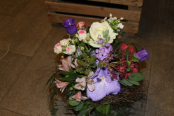 Blumenstrauss weiss violett rosa (ausgeliefert in Grosshöchstetten am 4. Juni 2016)