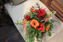 Strauss rot orange (ausgeliefert in Grosshöchstetten am 7. Februar 2015)