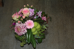 Blumenstrauss rosa (ausgeliefert in Konolfingen am 15. November 2013)