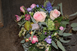Blumenstrauss rosa weiss violett (ausgeliefert in Niederhünigen am 22. Januar 2016)
