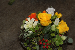 Farbenforher Blumenstrauss (ausgeliefert am 7. Mai in Münsingen)
