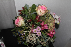 Blumenstrauss herbstlich rosa weiss ( ausgeliefert in Biglen am 8.10.12)