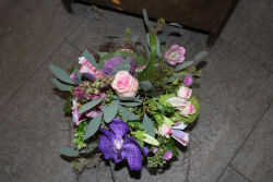 Blumenstrauss mit Banknoten (abgeholt im Laden am 30. September 2015)