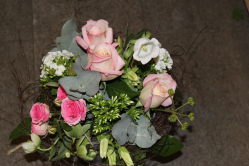 Blumenstrauss rosa weiss (ausgeliefert in Oberdiessbach am 3. Mai 2016)