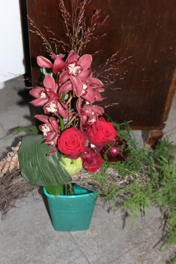 Exotischer Blumenstrauss aus Cymbidiumblütenrispe (ausgeliefert in Grosshöchstetten am 10. Dezember 2015)