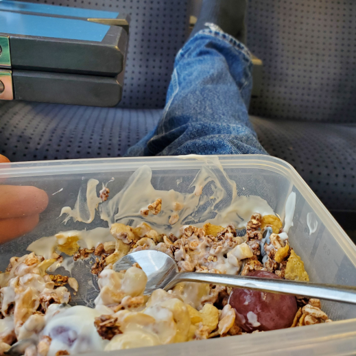 Essen-im-Zug-uns-erholen_2.png