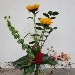 Exklusiver-Sonnenblumenstrauss-selber-binden.jpg