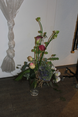 Blumenstrauss exotisch (ausgeliefert in Rüfenacht bei Bern am 12. Juni 2014)