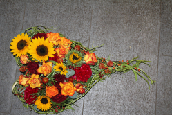 Herbstherz mit Sonnenblumen (im Laden abgeholt am 2.10.12)