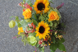 Herbstlicher Blumenstrauss (ausgeliefert am 9. September 2015 in Konolfingen)