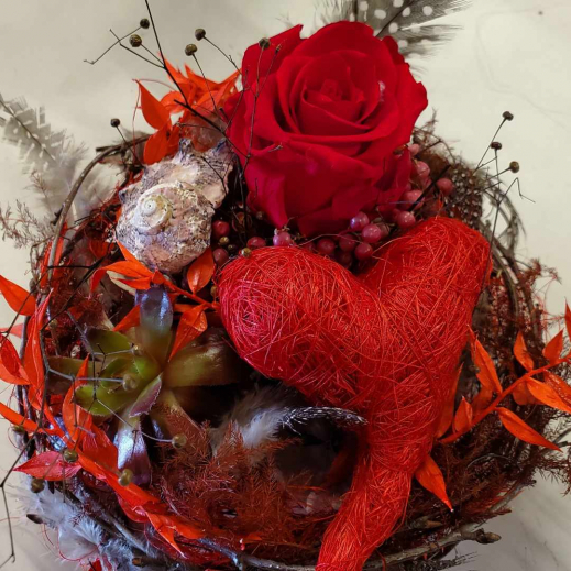 Nest-mit-herz-und-stabilisierter-Rose-DIY.jpg