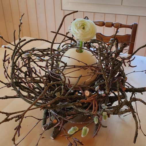 Osternest-mit-Zweigen-selber-machen.jpg