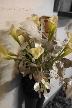 Silberweiss-Blumenstraus-silvester-DIY-Anleitung.png