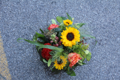 Sommerstrauss (ausgeliefert in Rüfenacht am 30. Juni 2015)