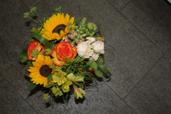 Sommerstrauss (ausgeliefert in Grosshöchstetten am 27. Juni 2015)