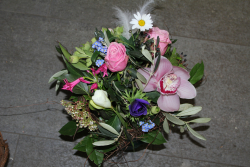 Strauss rosa weiss (ausgeliefert in Grosshöchstetten am 4. März 2013)
