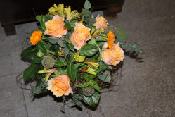 Blumenstrauss orange gelb (ausgeliefert in Gysenstein am 21. Juni 2013)