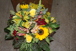 Blumenstrauss leuchtend sommerlich (ausgeliefert in Grosshöchstetten am 27. Juni 2013)