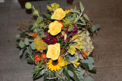 Strauss herbstlich (ausgeliefert im Oberthal am 4. Oktober 2013)