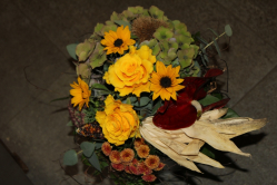 Herbststrauss gelb (ausgeliefert in Zäziwil am 1. November 2013)