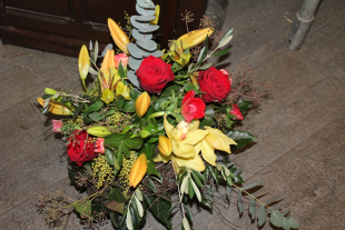 Strauss in leuchtenden Farben Preis 80 Franken