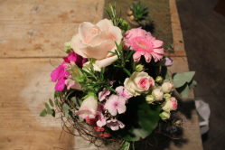 Blumenstrauss rosa (ausgeliefert in Grosshöchstetten am 11. Mai 2015)
