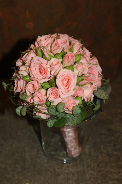 Brautführerinnen Strauss rosa (abgeholt im Laden am 8. Juni 2013)