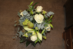 Blumenstrauss weiss (ausgeliefert in Arni am 6. Dezember 2012)