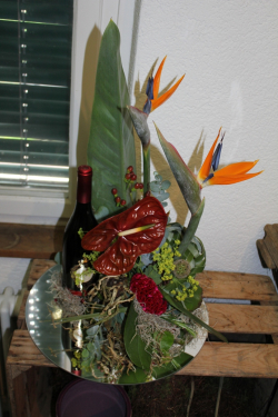Streliziengesteck exotisch Preis: 60.- ohne Spiegel und Flasche (18. Juni 12)