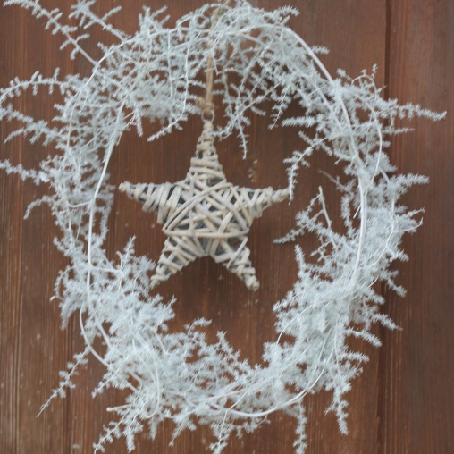 Tuerdeko-Idee-weiss-Weihnachten.jpg