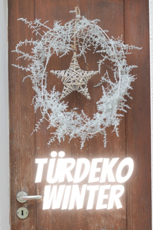 Tuerdeko-Winter-weiss-selber-machen.jpg