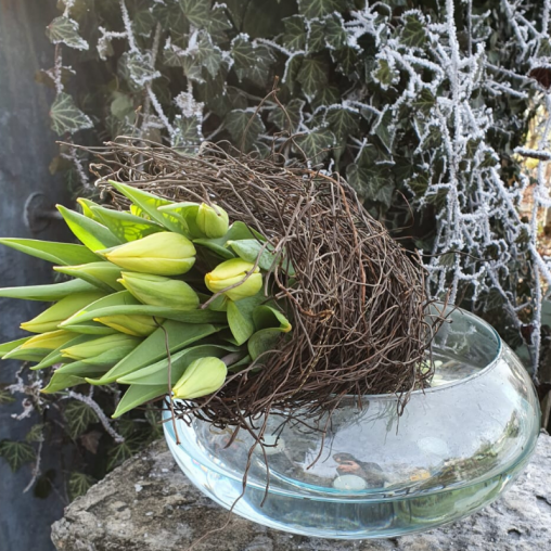 Tulpen-Fruehling-gelb-holz-dekoration.png
