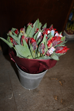 Tulpenbund rot mit 20er Noten (ausgeliefert in Biglen am 5. März 2013)