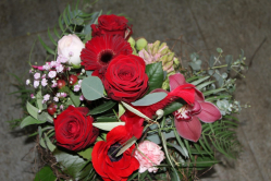 Valentinsstrauss (ausgeliefert am 14. Februar 2015 in Niederhünigen)