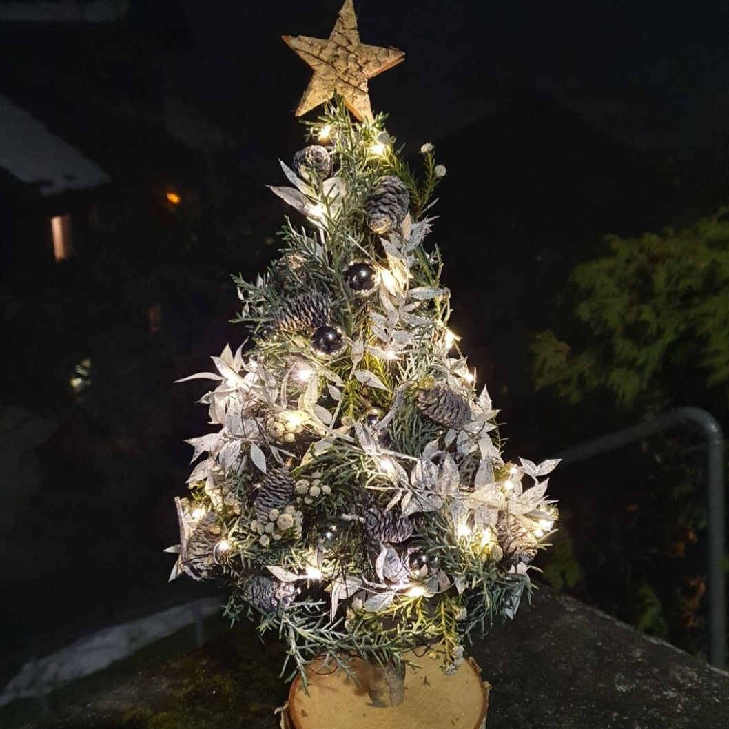 Weihnachtsbaum-DIY-Anleitung-.jpg