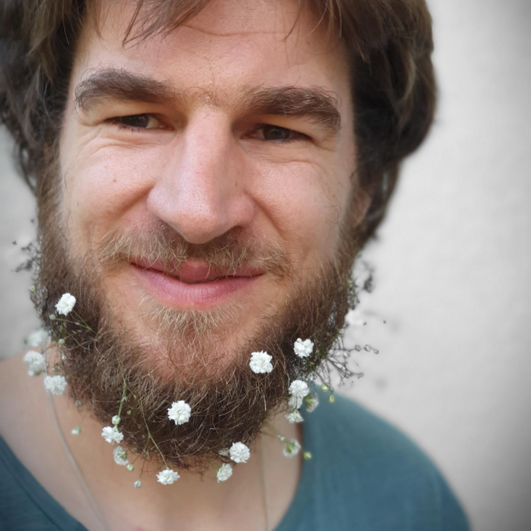 flowers-in-the-beard.png