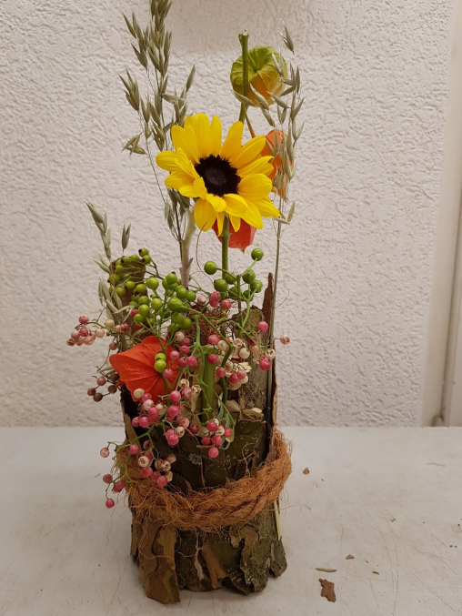 Herbstdekoration aus Naturmaterialien selber gebastelt