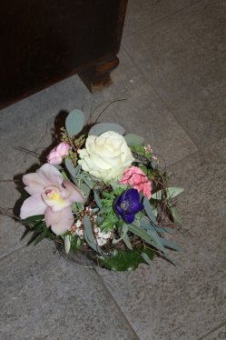 Strauss rosa weiss blau (ausgeliefert in Grosshöchstetten am 31. Janauar 2014)